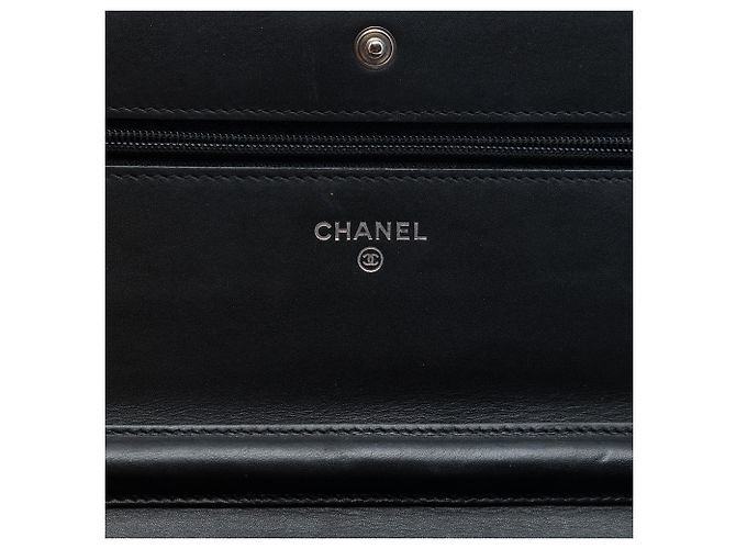 Chanel Black CC gestepptes Kalbsleder Double Stitch Hamptons Wallet On Chain Schwarz - Ansicht 5