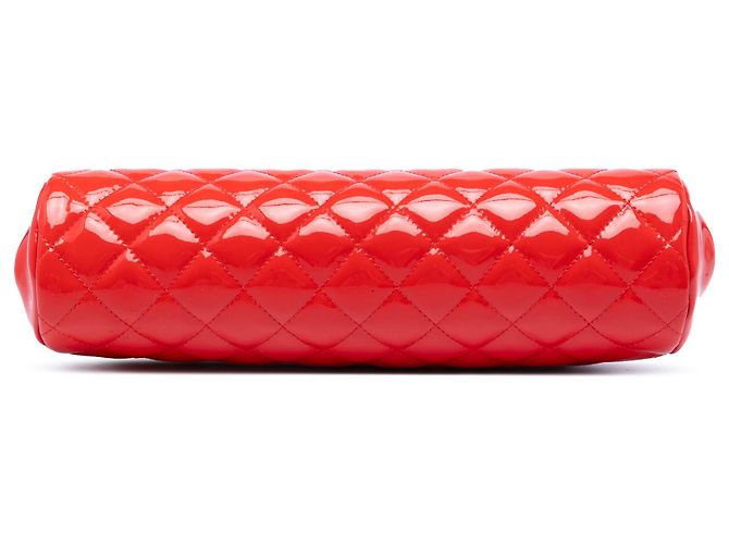 Clutch Chanel Red Quilted Patent Timeless Kiss Lock Rosso - vista 3