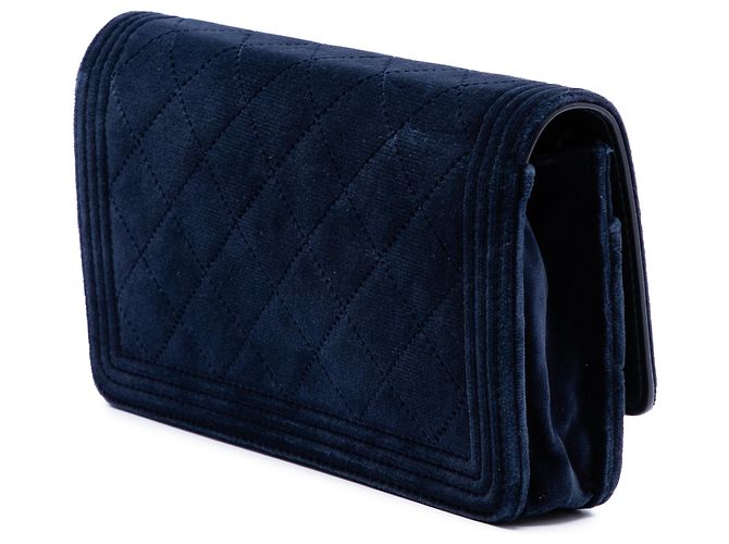 Cartera Boy Chanel en terciopelo acolchado azul con cadena Azul marino - vista 2