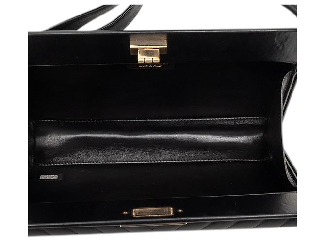 Chanel Black Chevron Lambskin Reissue 2.55 Frame Crossbody Nero - vista 4