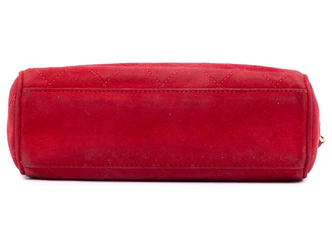 Camera Borsa a tracolla Chanel Red CC in scamosciato trapuntato con nappa e diamanti Rosso - vista 3