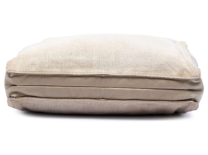 Chanel Beige CC Canvas Tote mit Holzgriff - Ansicht 3