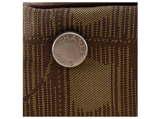 Tote in nylon Chanel Brown New Travel Line Marrone Cachi - vista 14