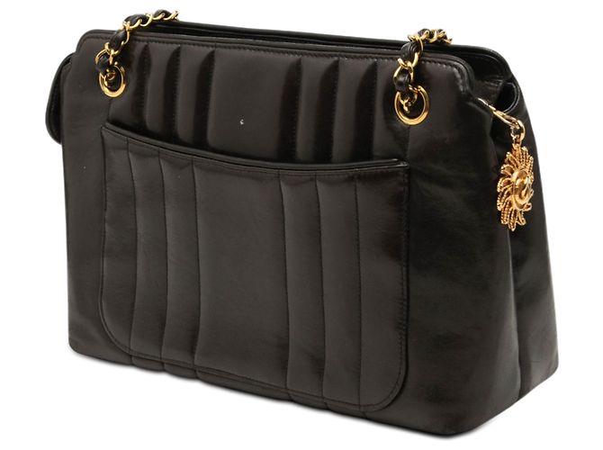Borsa a Spalla Chanel Black CC Vertical Quilt Lambskin Medallion Nero - vista 2