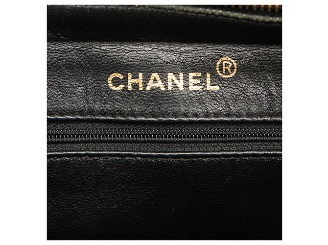 Borsa a Spalla Chanel Black CC Vertical Quilt Lambskin Medallion Nero - vista 5
