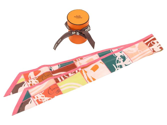 Foulard Twilly in seta Pink En Desordre Hermès Rosa - vista 5