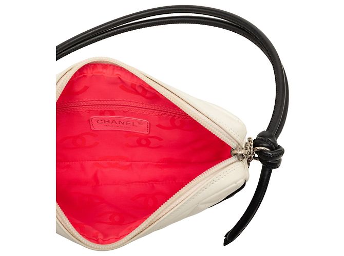 Pochette Chanel White Quilted Lambskin Cambon Ligne Bianco - vista 4