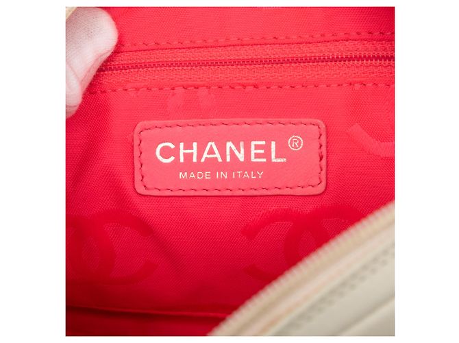 Pochette Chanel White Quilted Lambskin Cambon Ligne Bianco - vista 5