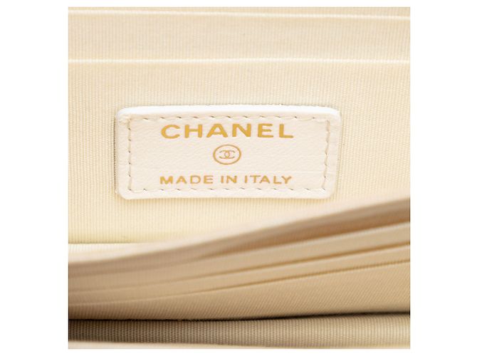 Wallet On Chain Portafoglio con catena Chanel White Quilted Lambskin Romance Bianco - vista 5
