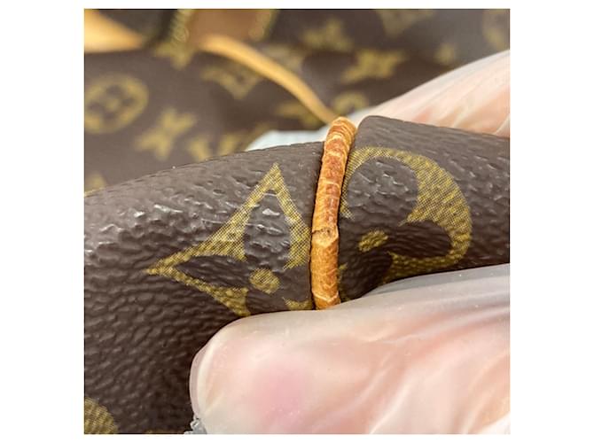 Louis Vuitton Marrone Monogram Keepall 55 - vista 8