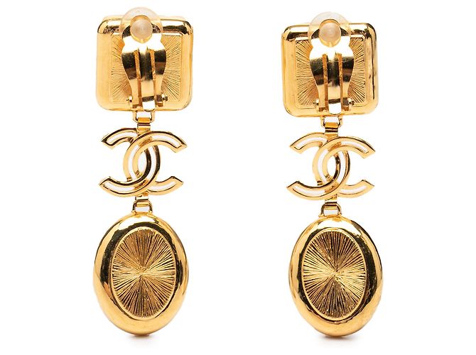 Orecchini a clip Chanel Gold CC placcati oro con finti perle e resina D'oro - vista 2