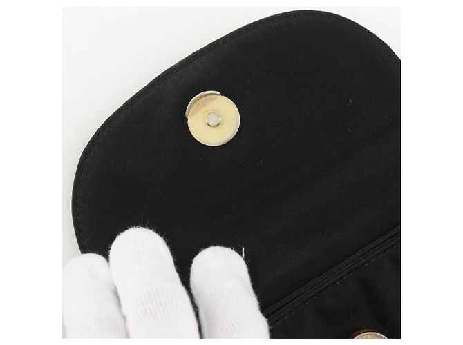 Borsa a tracolla Prada in raso nero con logo e frange - vista 5