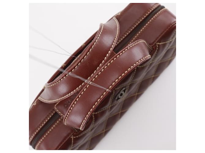 Borsa Chanel Wild Stitch Marrone Rosso - vista 4
