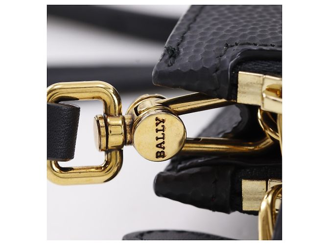 Bally Schultertasche aus schwarzem Leder - Ansicht 11