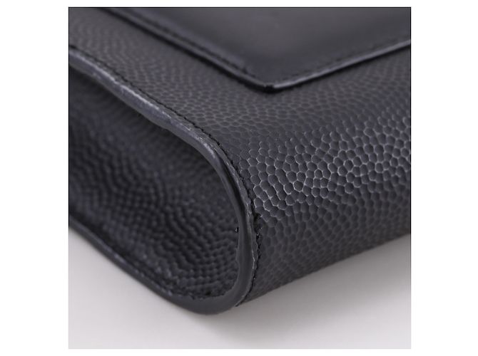 Bally Schultertasche aus schwarzem Leder - Ansicht 4