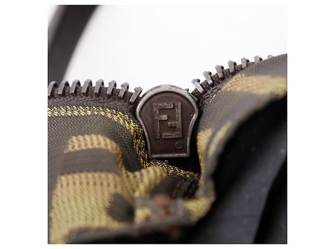 Fendi Zucca Tote Bag Braun Nylon Canvas - Ansicht 11