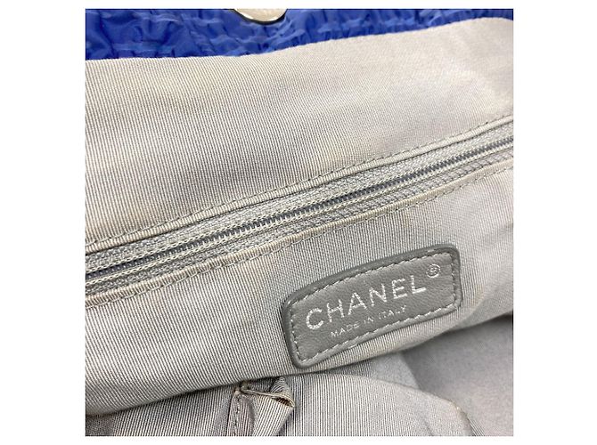 Bolso Tote Chanel Large Coco Matelassé Azul - vista 6