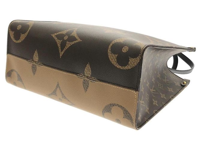 Borsa Louis Vuitton Monogram Giant OnTheGo MM Marrone - vista 3