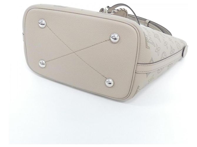 Borsa Louis Vuitton Mahina Blossom PM - vista 3