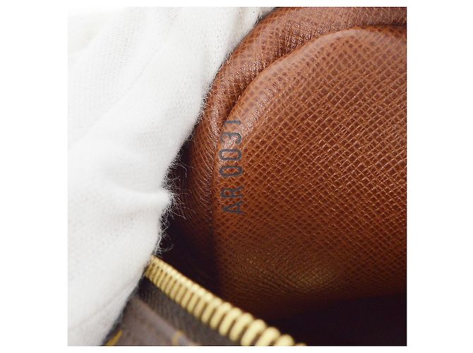 Borsa Nil Messenger Louis Vuitton Monogram Canvas 28 Marrone - vista 5