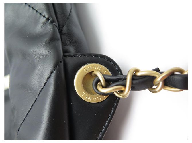 NEUER CHANEL 22 AS3313 MATELASSIERTER SCHWARZER LEDER RUCKSACK - Ansicht 11