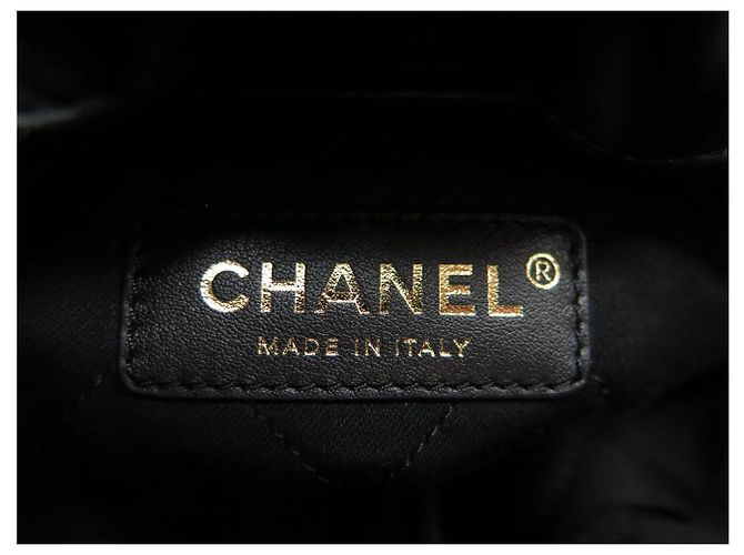 NEUER CHANEL 22 AS3313 MATELASSIERTER SCHWARZER LEDER RUCKSACK - Ansicht 8