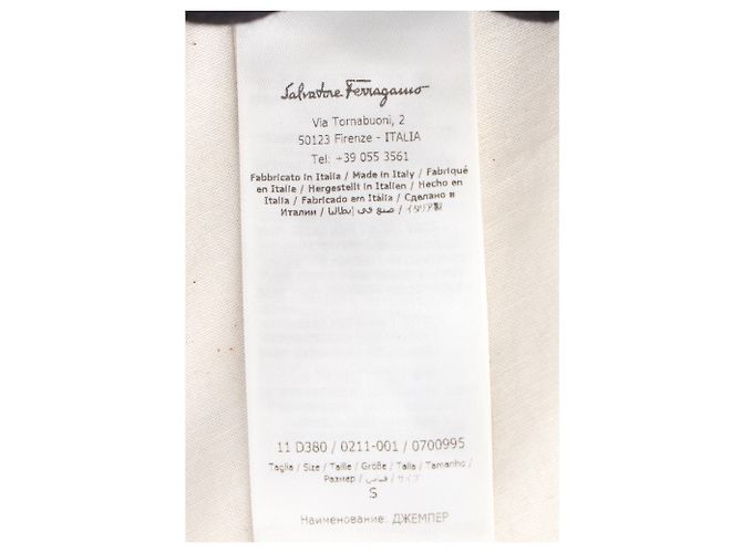Salvatore Ferragamo Ferragamo Strickpullover aus schwarzem Kaschmir mit Wellenausschnitt - Ansicht 4