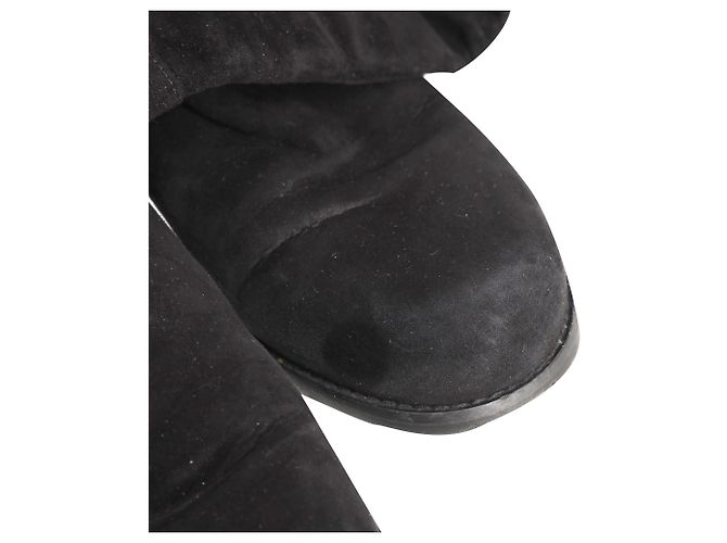 Bottes genou Stuart Weitzman en daim noir - vue 10