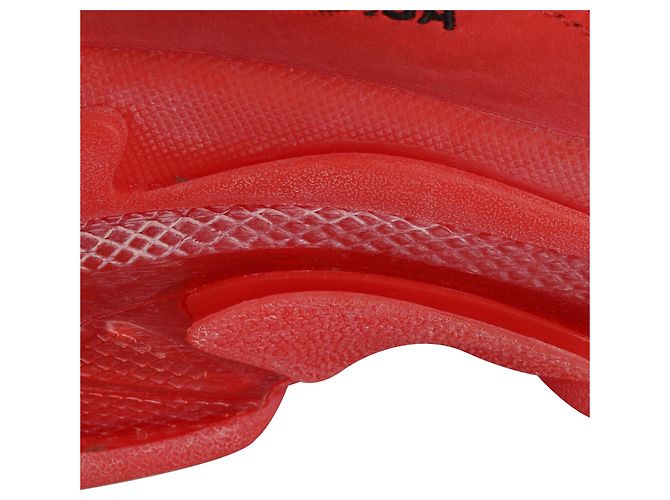 Everyday Baskets Balenciaga Triple S semelle transparente en polyester rouge - vue 13