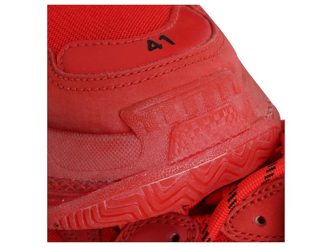 Everyday Baskets Balenciaga Triple S semelle transparente en polyester rouge - vue 15