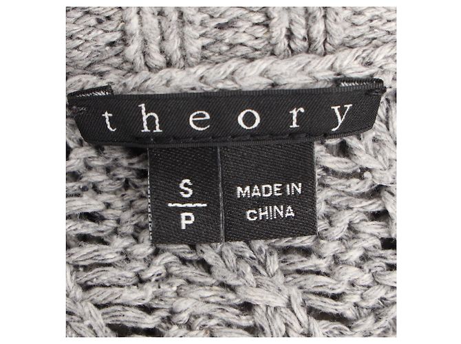 Theory Strickpullover mit Rundhalsausschnitt und offener Webstruktur aus grauer Seide - Ansicht 4