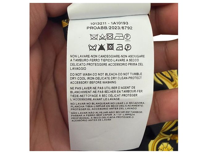 Mini abito chemisier Versace con stampa Barocco in seta multicolore - vista 4