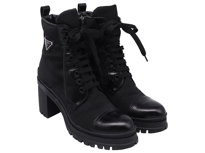 Stivaletti con lacci Prada Re-Nylon Metal Triangle in pelle nera Nero - vista 3
