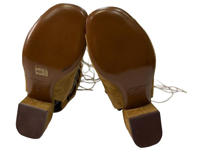 Sandali gladiatore con lacci Babies Tall di Saint Laurent in scamosciato beige - vista 12