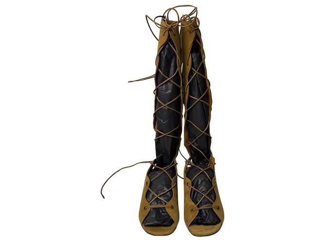 Sandali gladiatore con lacci Babies Tall di Saint Laurent in scamosciato beige - vista 3