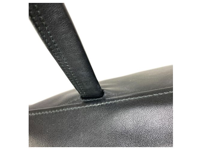 Borsa a mano 2-Way Balenciaga Triangle Duffle Nero - vista 15