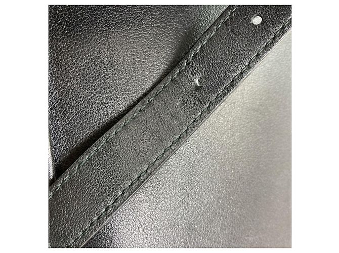 Borsa a mano 2-Way Balenciaga Triangle Duffle Nero - vista 17