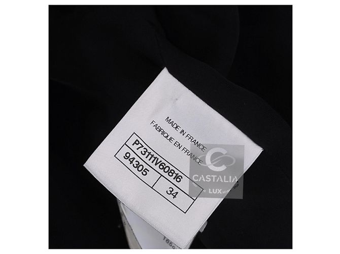Timeless Chanel Runway Schwarze Tweed-Jacke 2022 - Ansicht 9