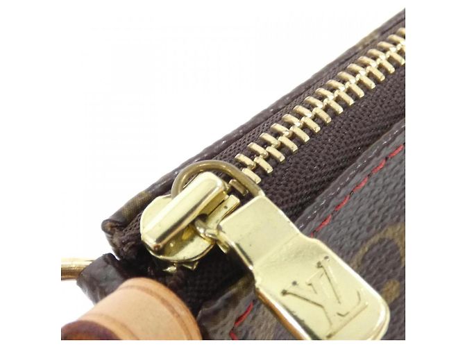 Louis Vuitton Monogram Cherry Pochette Accessoires Marrone Monogramma - vista 4