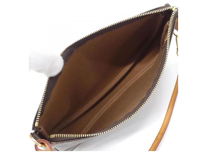 Louis Vuitton Monogram Cherry Pochette Accessoires Marrone Monogramma - vista 7