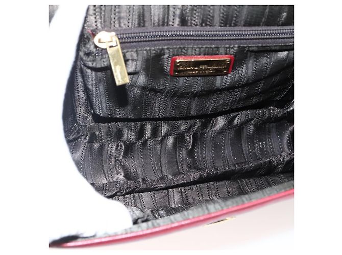Salvatore Ferragamo Gancini Leather Rosso - vista 5