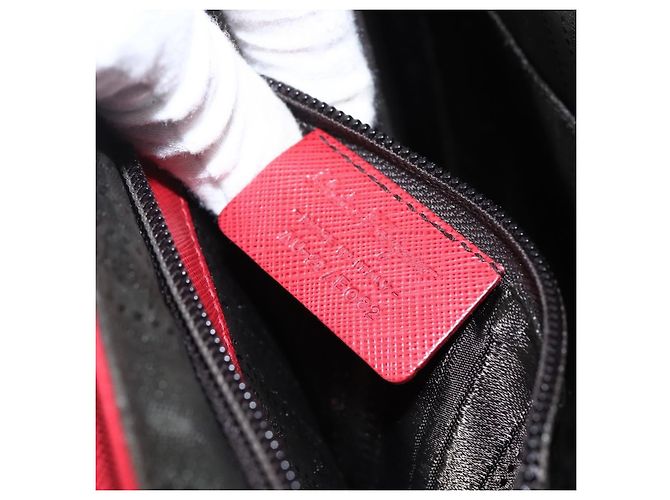 Salvatore Ferragamo Gancini Leather Rosso - vista 6