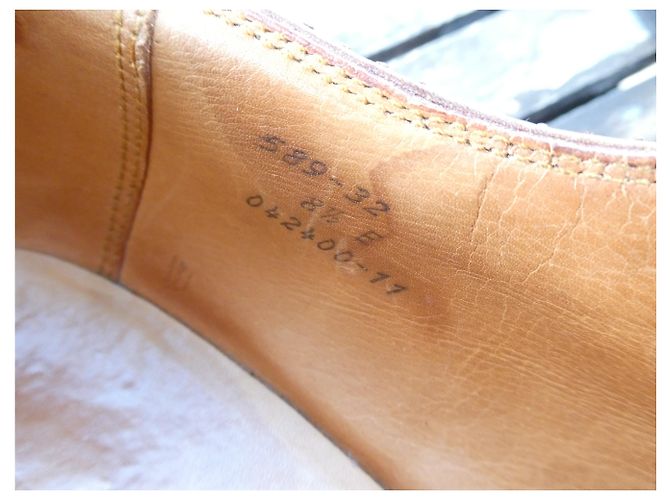 JM Weston J.M. Weston Scarpe Richelieu Wingtip in Pelle Marrone - vista 11