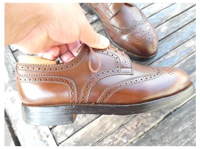 JM Weston J.M. Weston Scarpe Richelieu Wingtip in Pelle Marrone - vista 3