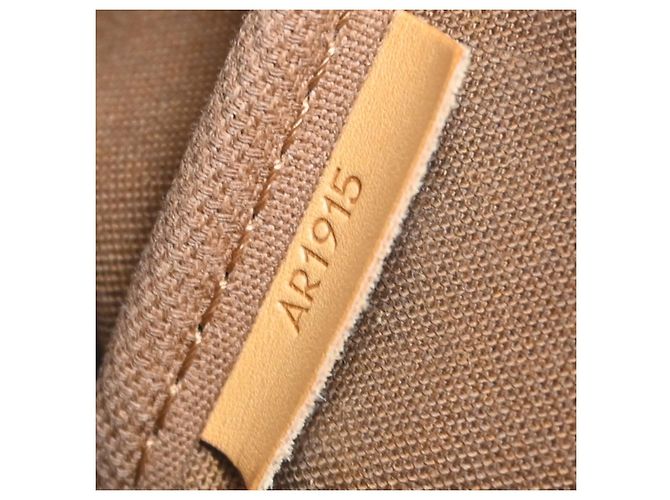 Louis Vuitton Saumur Handbag Monogram Canvas 35 Brown - view 5