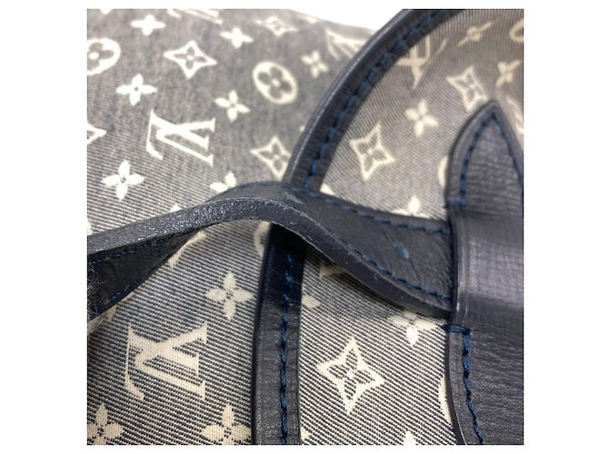 Borsa a Spalla Louis Vuitton Saumur PM Nero - vista 10