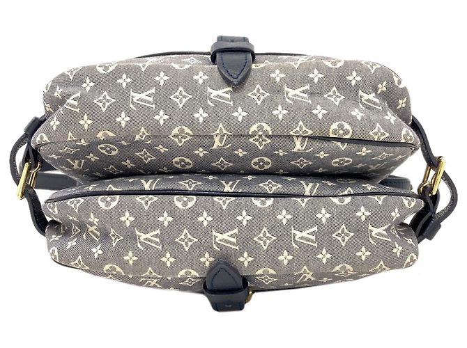 Borsa a Spalla Louis Vuitton Saumur PM Nero - vista 4