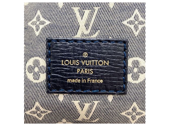 Borsa a Spalla Louis Vuitton Saumur PM Nero - vista 7