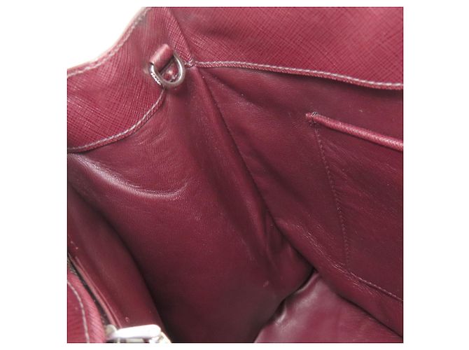 Prada Bordeaux Saffiano Leder 2-Way Tote Bag - Ansicht 10