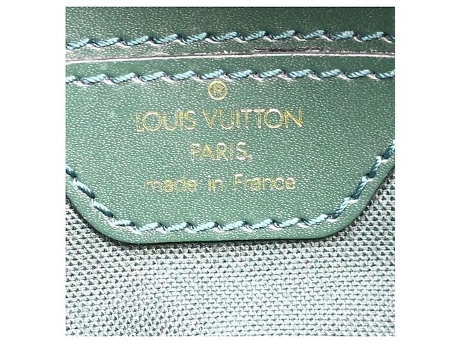 Louis Vuitton Reporter Taiga Leather PM Verde - vista 4